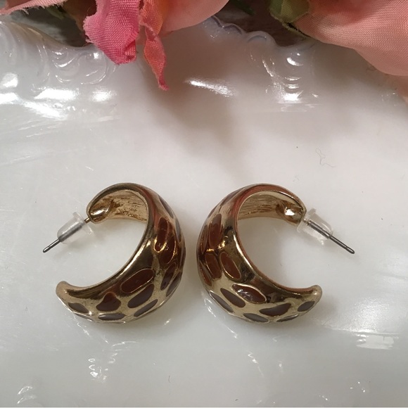 Apt.9 Earrings - Picture 5 of 10